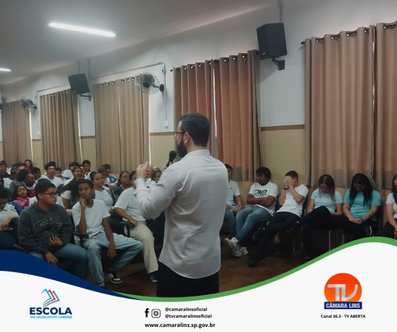 Noticia capacitacao-nas-escolas---escola-estadual-fernando-costa-recebeu-equipe-da